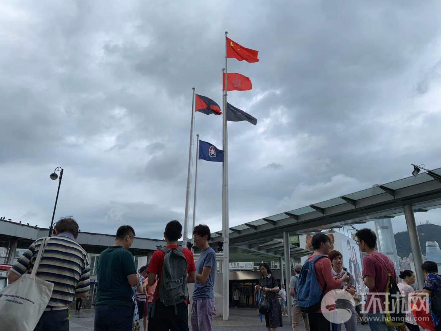 色胆包天，悍匪公判大会枪击主持人 引蛇出洞，滥情匪首终遭擒
